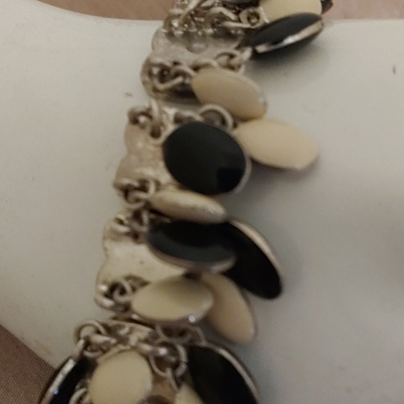 Vintage Bracelet! - Picture 6 of 7